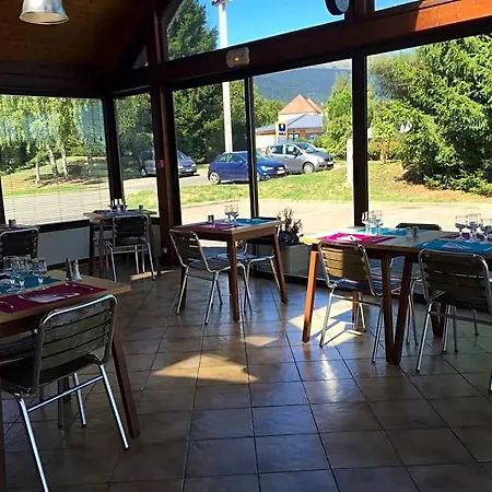 Kyriad Geneve St-genis-pouilly